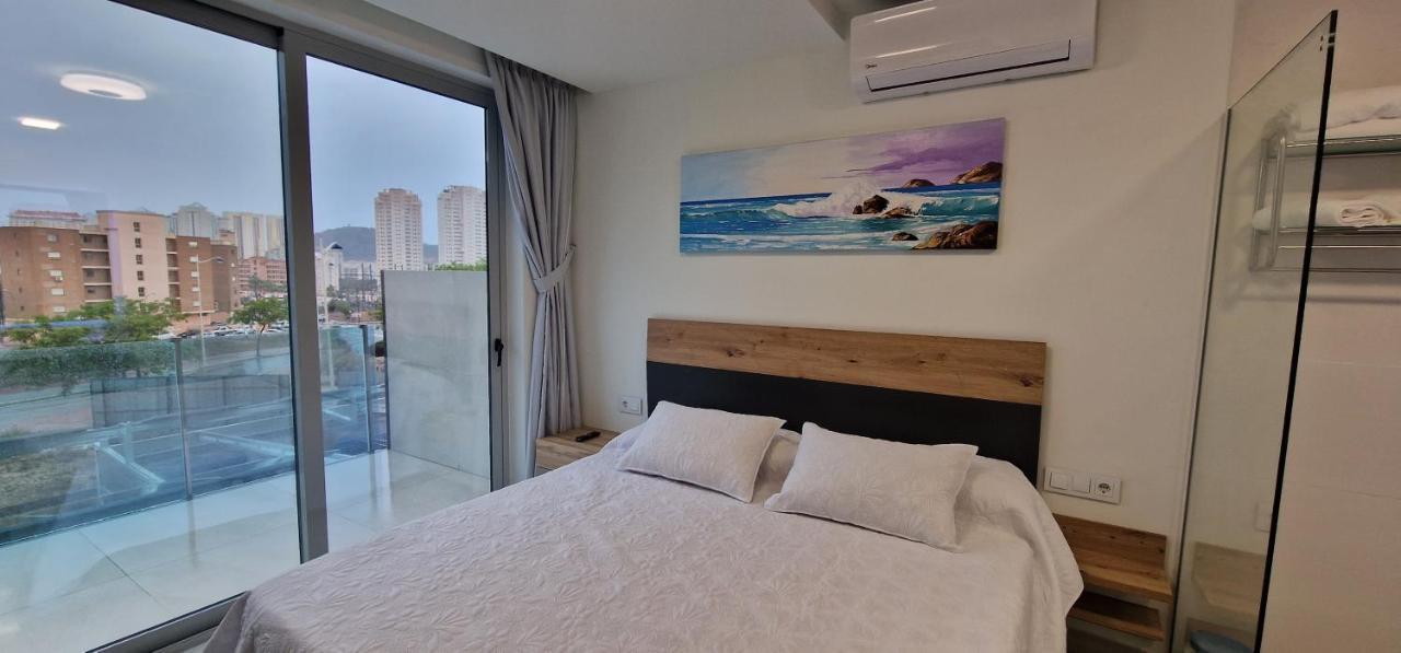 Apartamentos Oasis De La Cala فينيسترات المظهر الخارجي الصورة