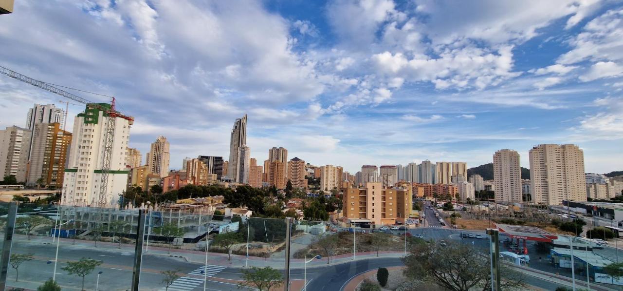Apartamentos Oasis De La Cala فينيسترات المظهر الخارجي الصورة