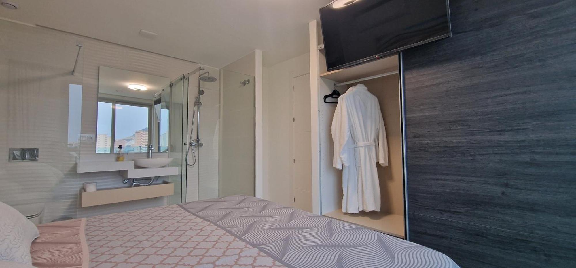Apartamentos Oasis De La Cala فينيسترات المظهر الخارجي الصورة